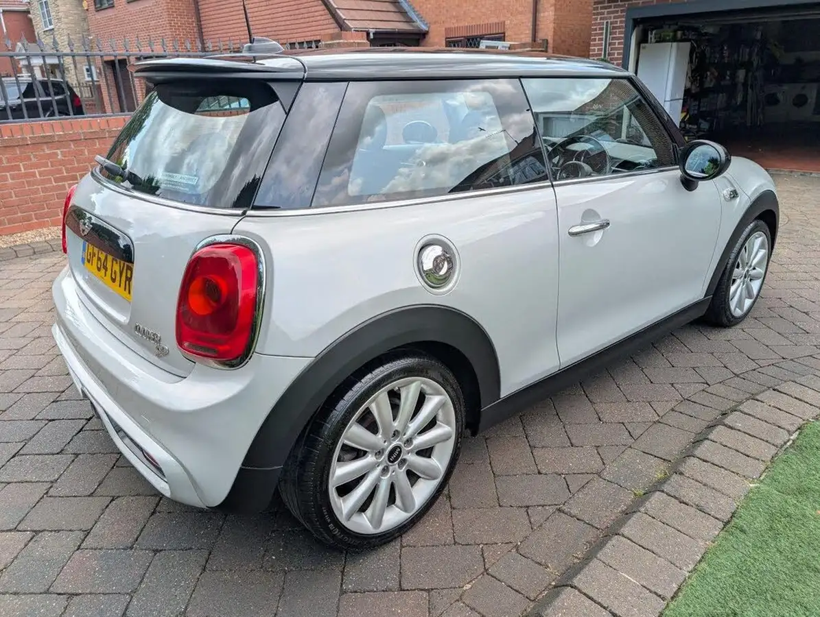 2014-mini-cooper-20td-cooper-sd-170bhp-ss-hatchback-3d-big-15