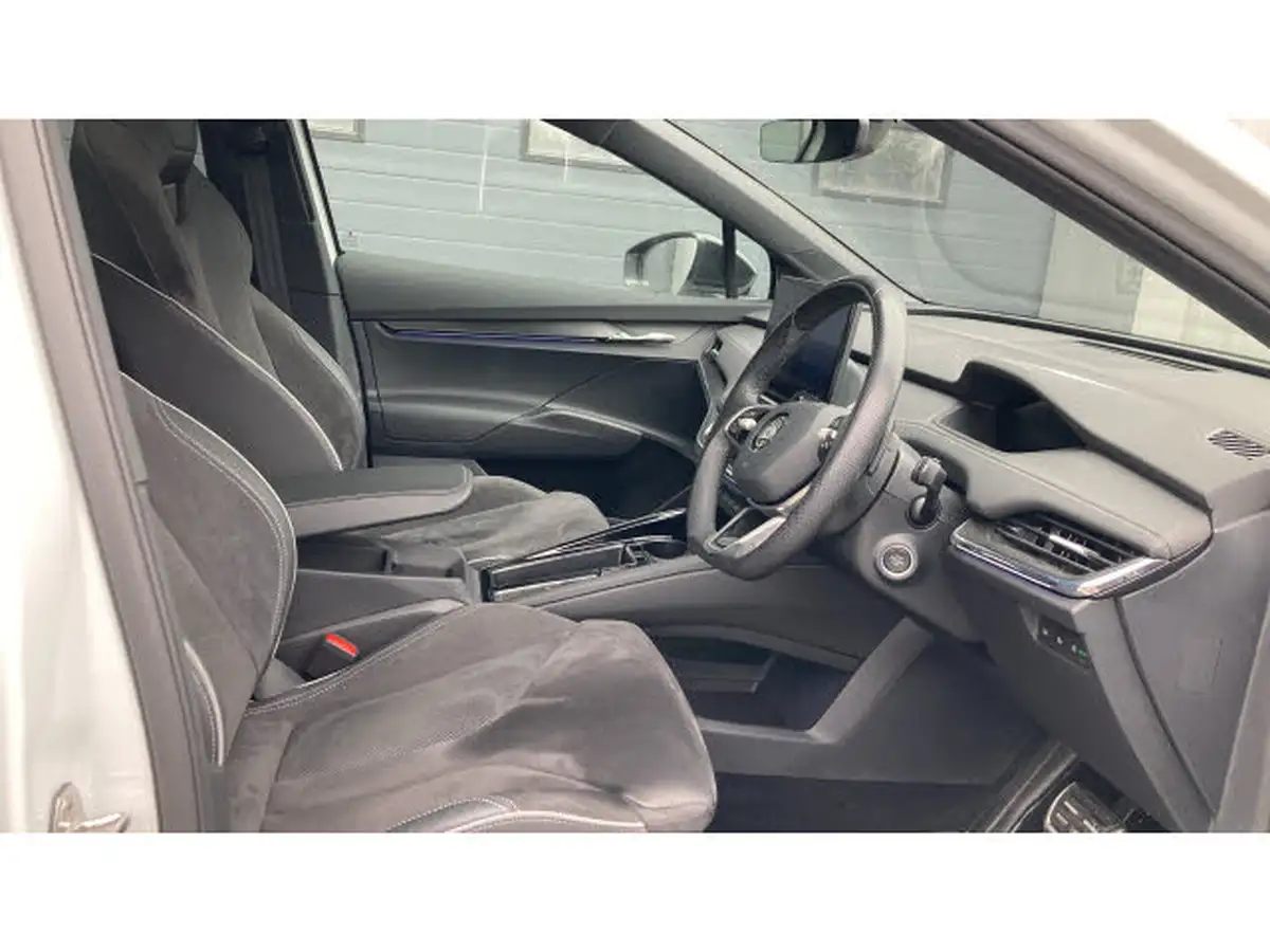 2024-skoda-enyaq-e-85x-sportline-plus-coupe-big-14