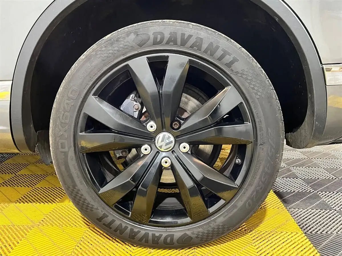 2016-volkswagen-touareg-30tdi-r-line-262ps-2967cc-big-20