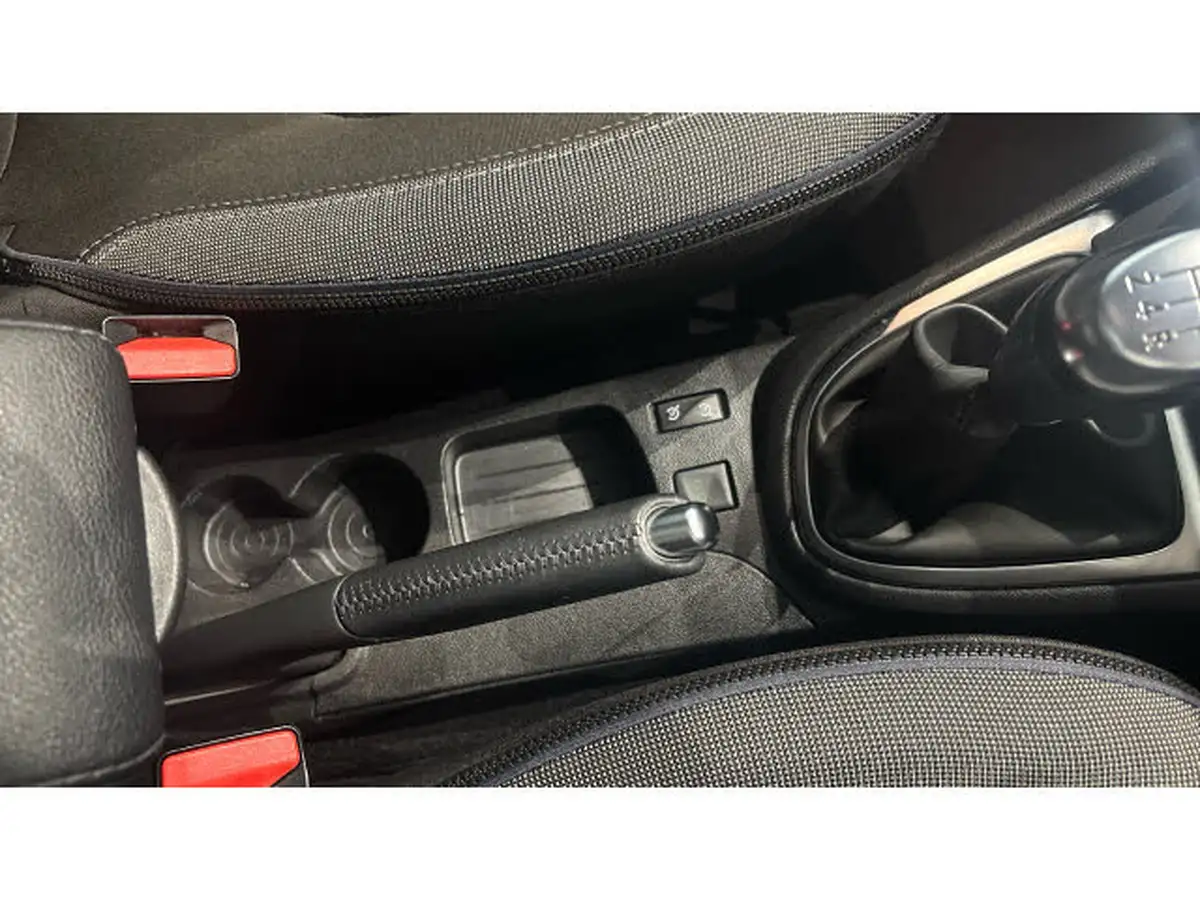 2017-renault-captur-09-tce-dynamique-s-nav-big-47