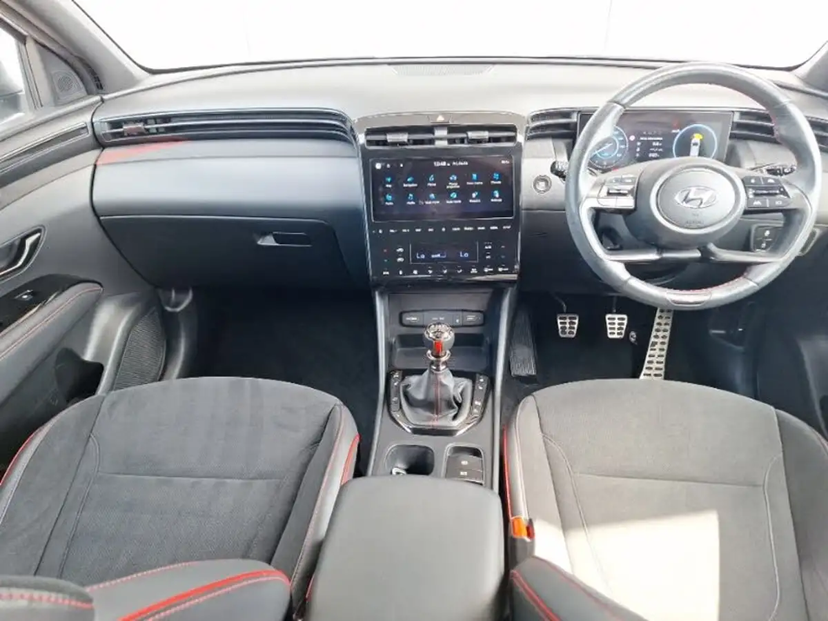 2022-hyundai-tucson-16-t-gdi-n-line-s-150ps-big-2