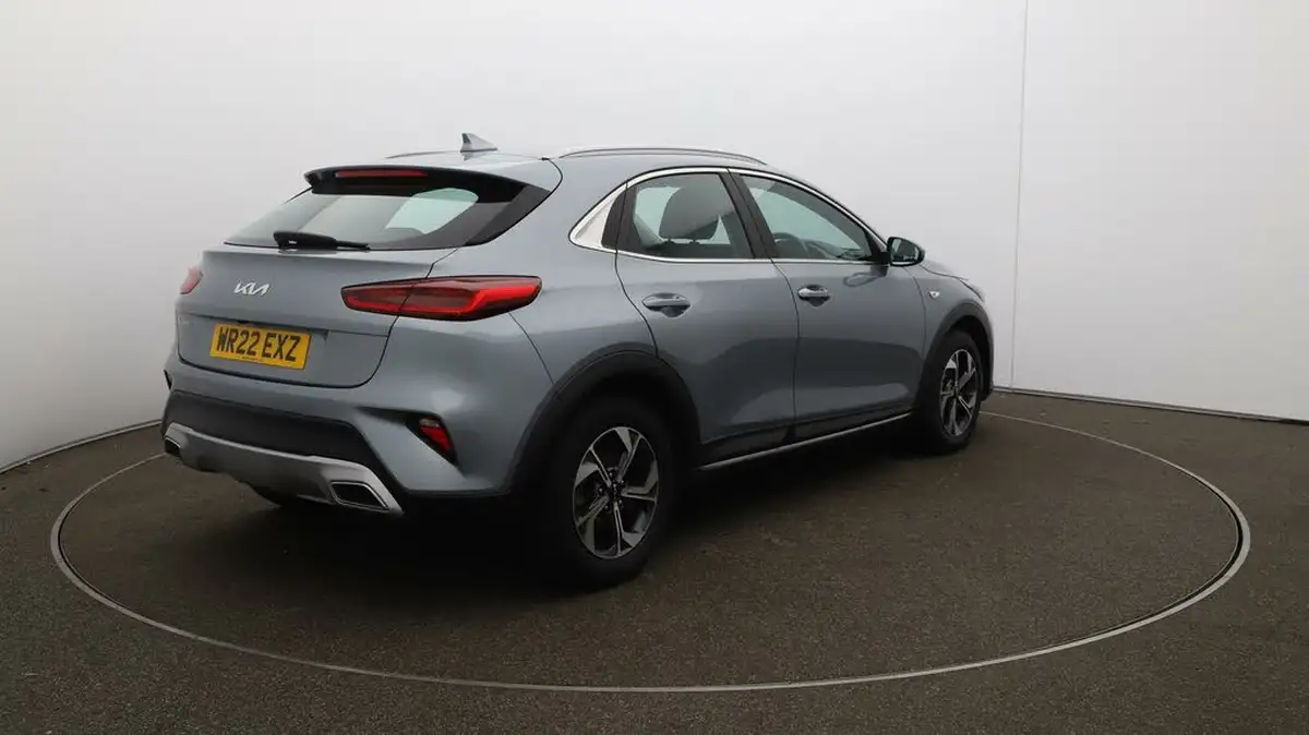2022-kia-xceed-10-t-gdi-2-big-54