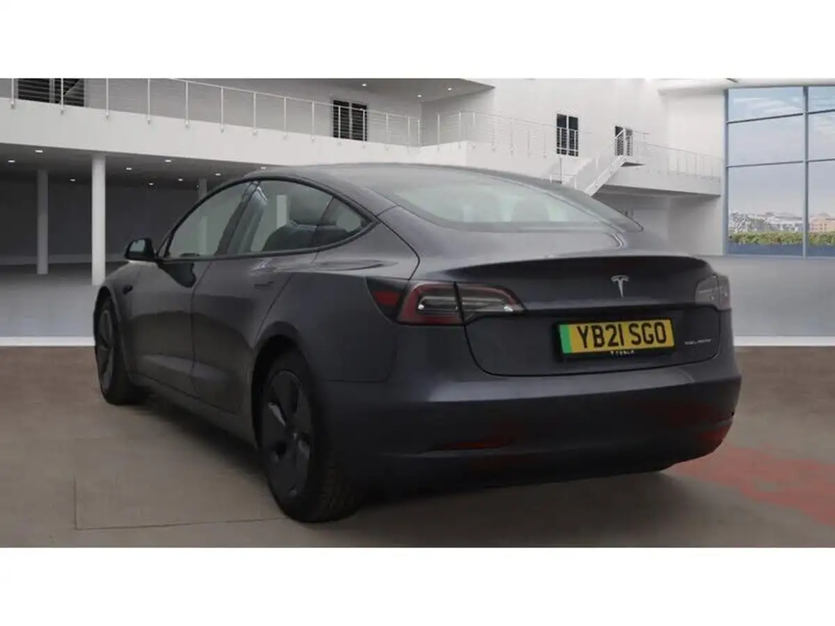 2021-tesla-model-3-e-long-range-4x4-big-6