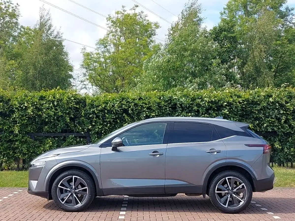 2022-nissan-qashqai-13-dig-t-tekna-140ps-mild-hybrid-big-3
