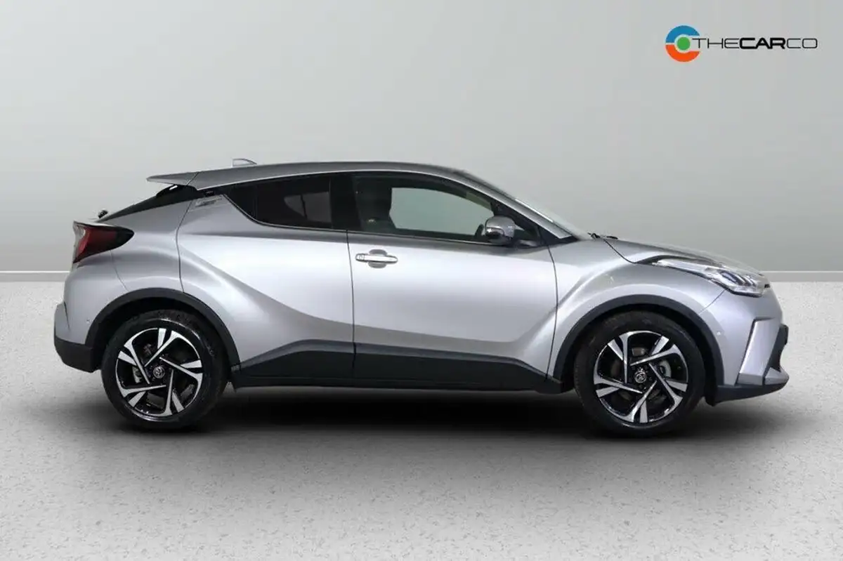 2022-toyota-c-hr-18-vvt-i-design-big-10