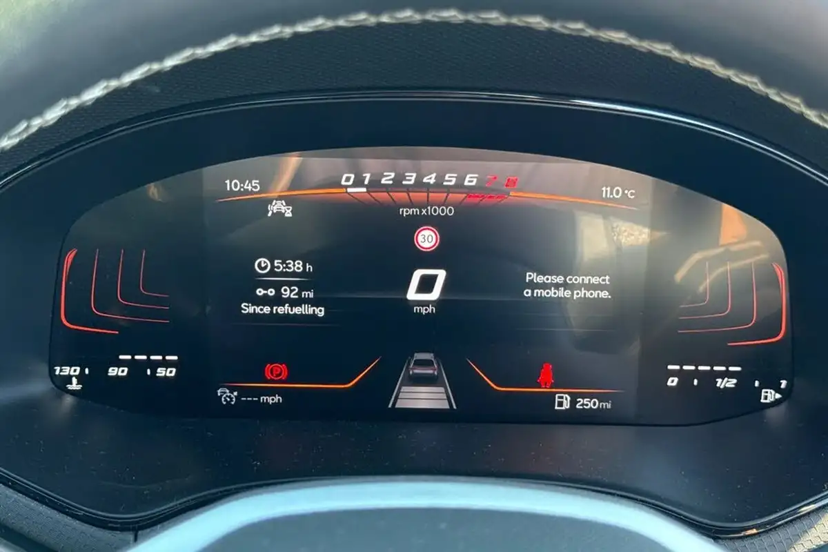 2023-seat-arona-10-tsi-xperience-big-32