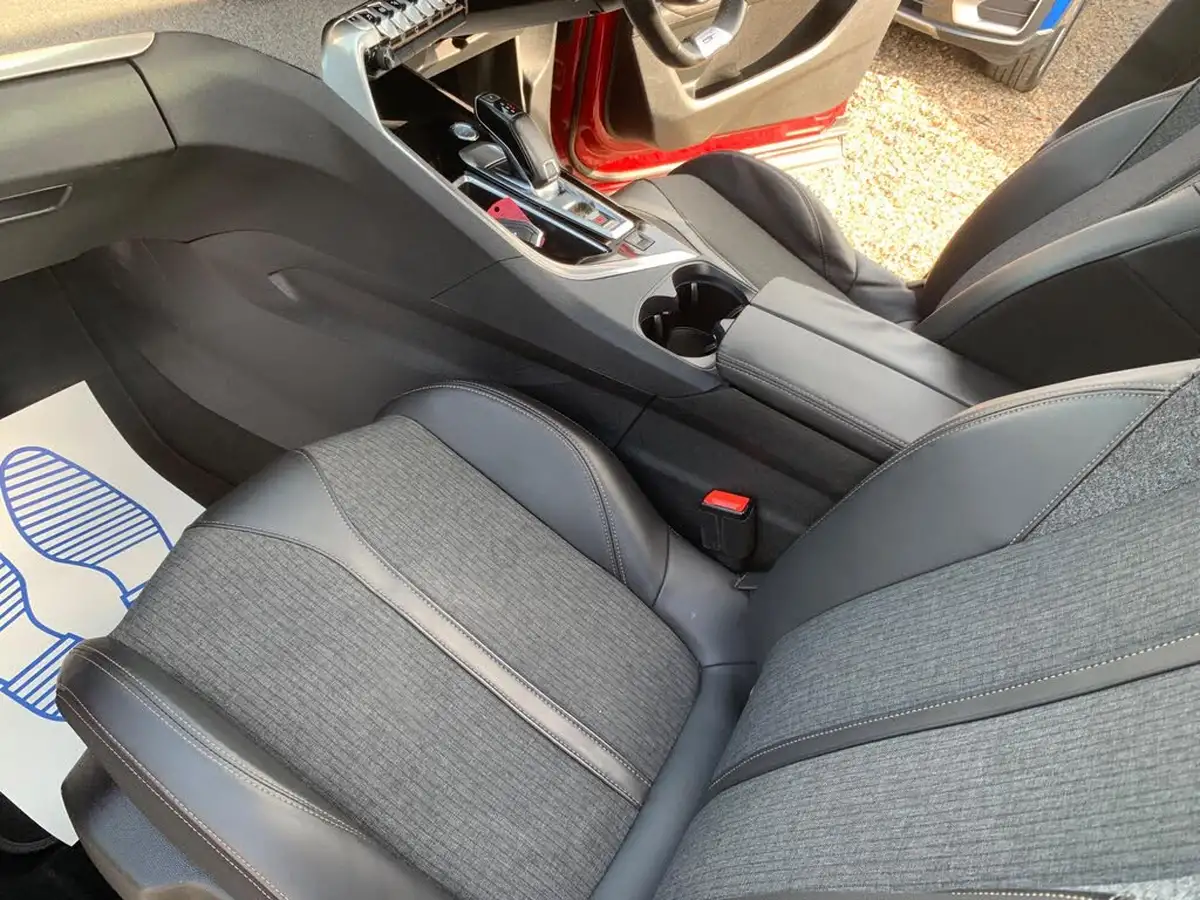2018-peugeot-3008-suv-16-thp-gt-line-premium-big-39