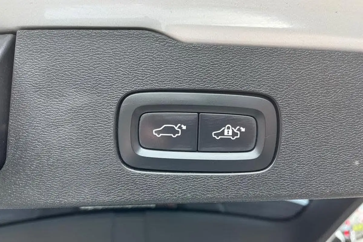 2019-volvo-v60-20td-d4-inscription-plus-geartronic-big-21