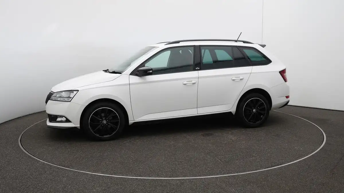 2019-skoda-fabia-10-tsi-monte-carlo-95ps-estate-big-59