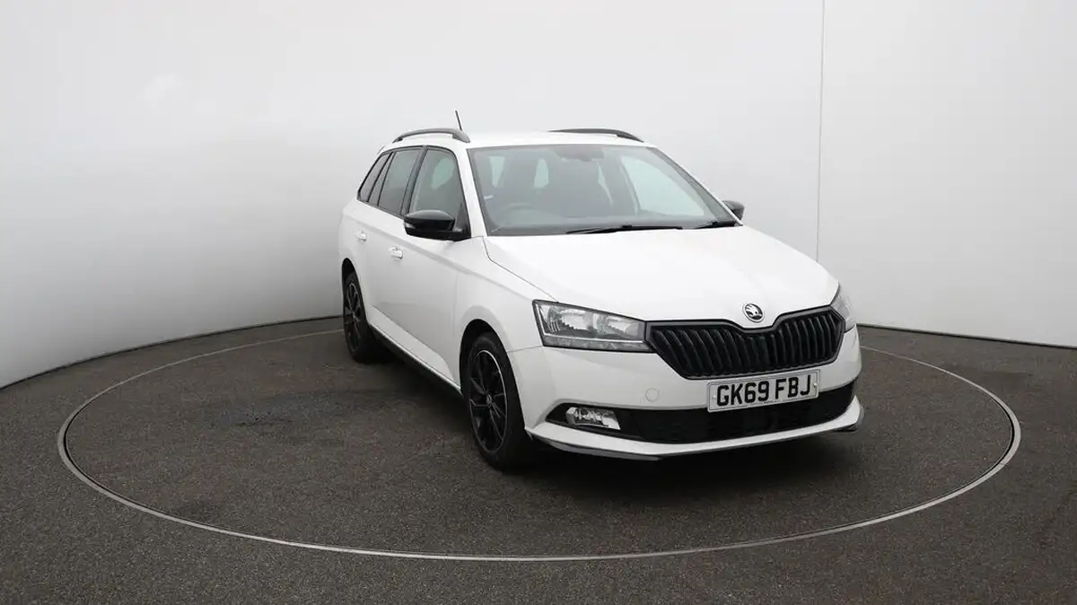 2019-skoda-fabia-10-tsi-monte-carlo-95ps-estate-big-35