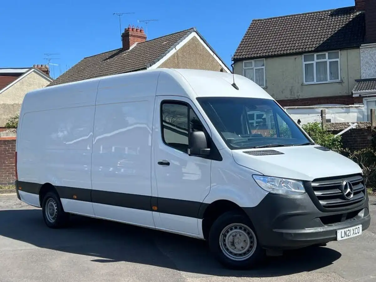 2021-mercedes-benz-sprinter-20cdi-315-l1h1-progressive-150pseu6dt-panel-rwd-eco-gear-360-big-34