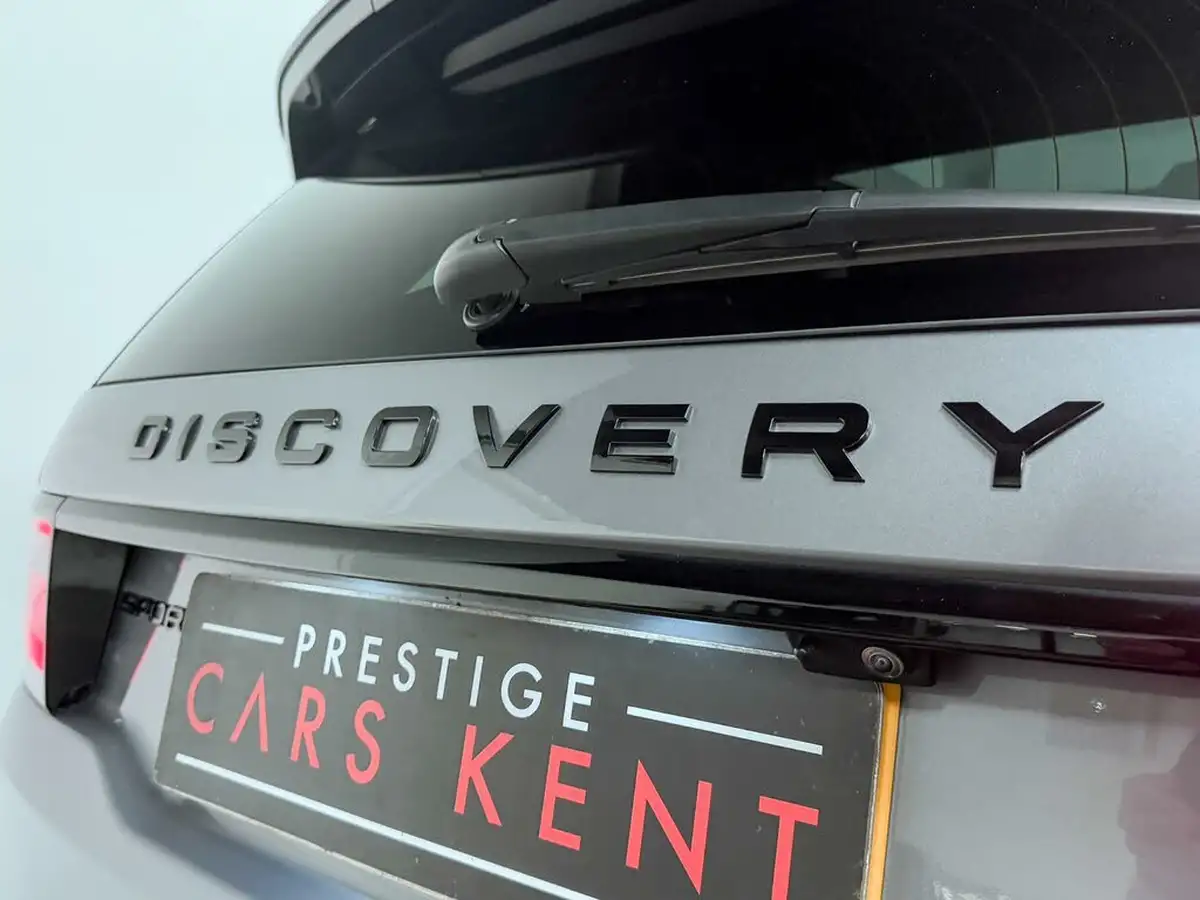 2024-land-rover-discovery-sport-15-p300e-dynamic-se-big-17