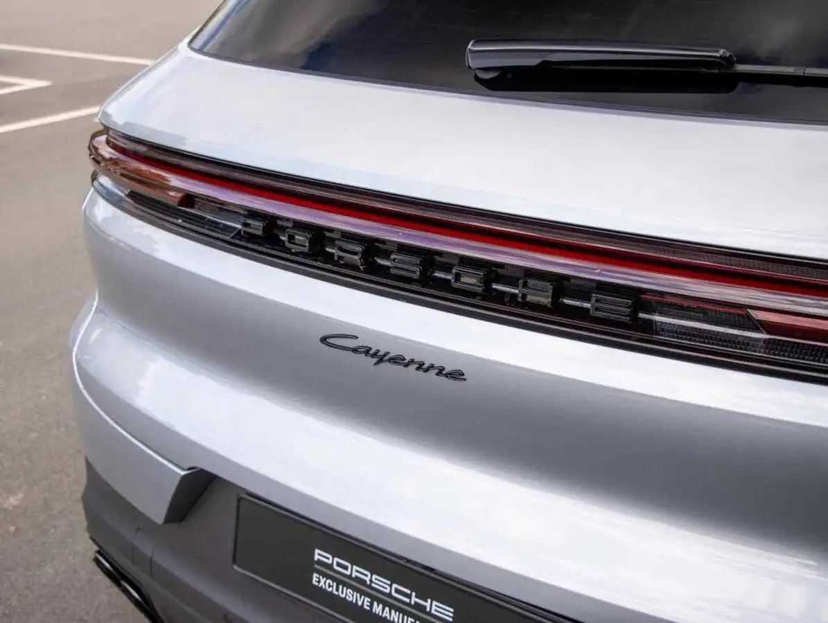 2025-porsche-cayenne-30-v6-353ps-station-wagon-big-22