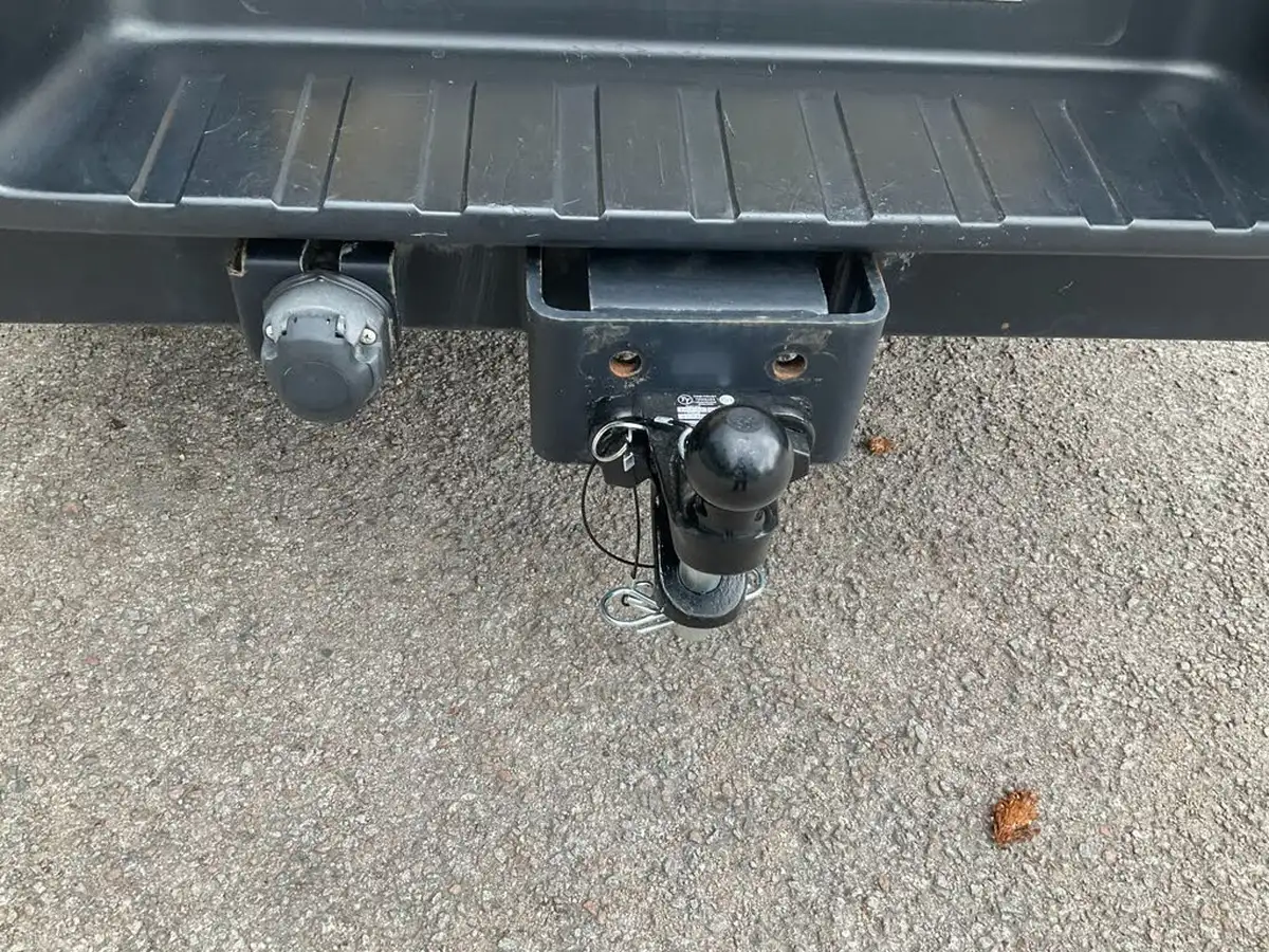 2021-isuzu-d-max-19td-utility-4x4-double-pickup-big-34