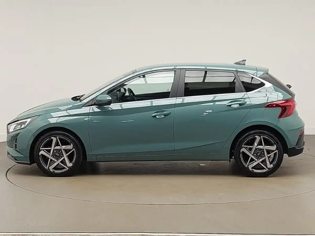 2024-hyundai-i20-10-t-gdi-premium-big-3