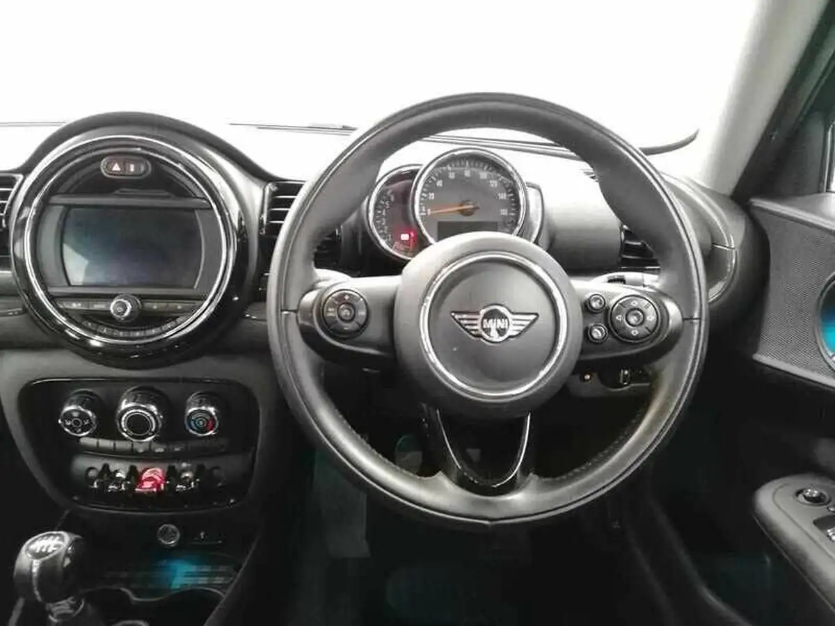 2018-mini-clubman-15-cooper-big-13