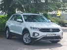 2024-volkswagen-t-roc-10-tsi-life-110ps-small-0
