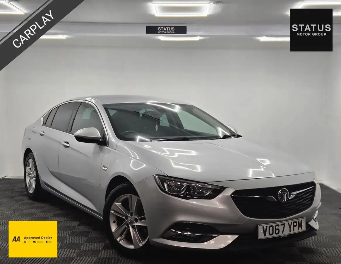 2017-vauxhall-insignia-grand-sport-16td-sri-nav-136ps-auto-big-0