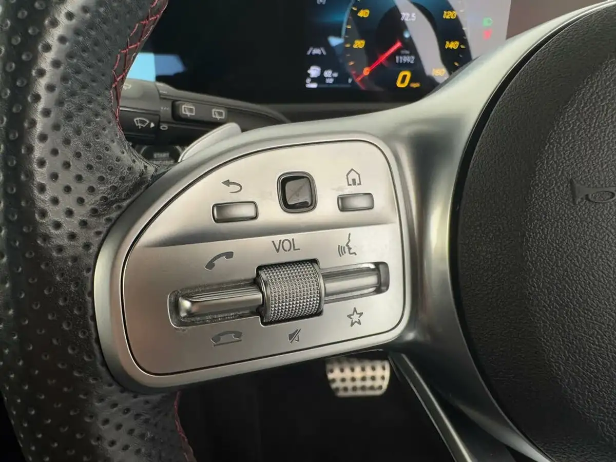 2020-mercedes-benz-a-class-13-a180-amg-line-executive-hatchback-5d-7g-dct-big-21