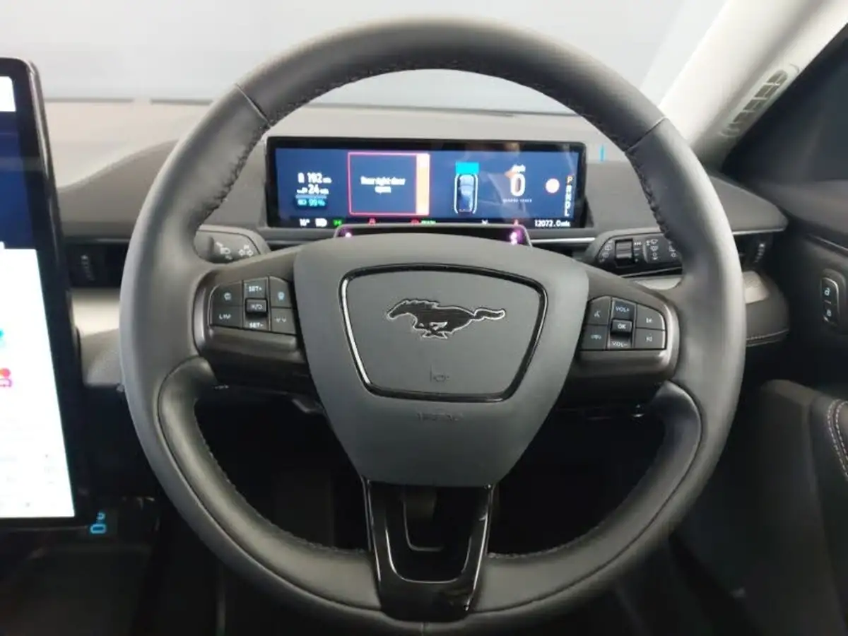 2023-ford-mustang-mach-e-e-standard-range-big-10