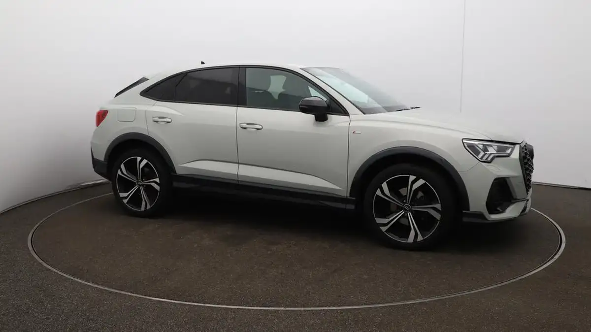 2020-audi-q3-15-35-tfsi-edition-1-sportback-s-tronic-big-32