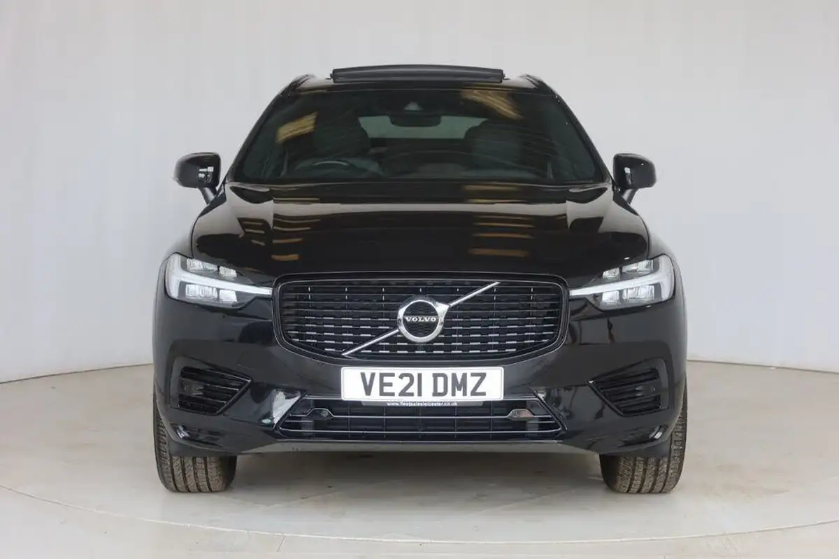 2021-volvo-xc60-20-t6-r-design-340bhp-big-5