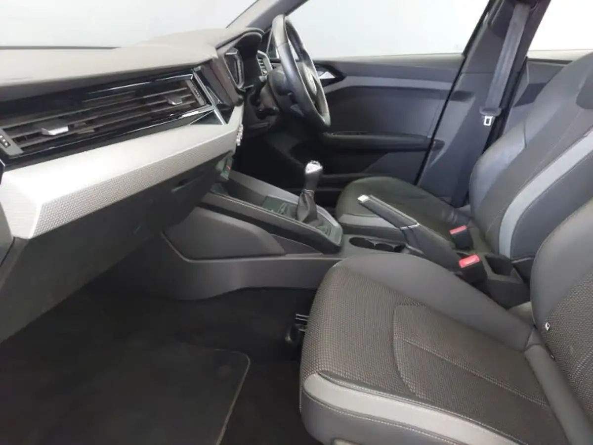 2022-audi-a1-10-30-tfsi-s-line-big-4