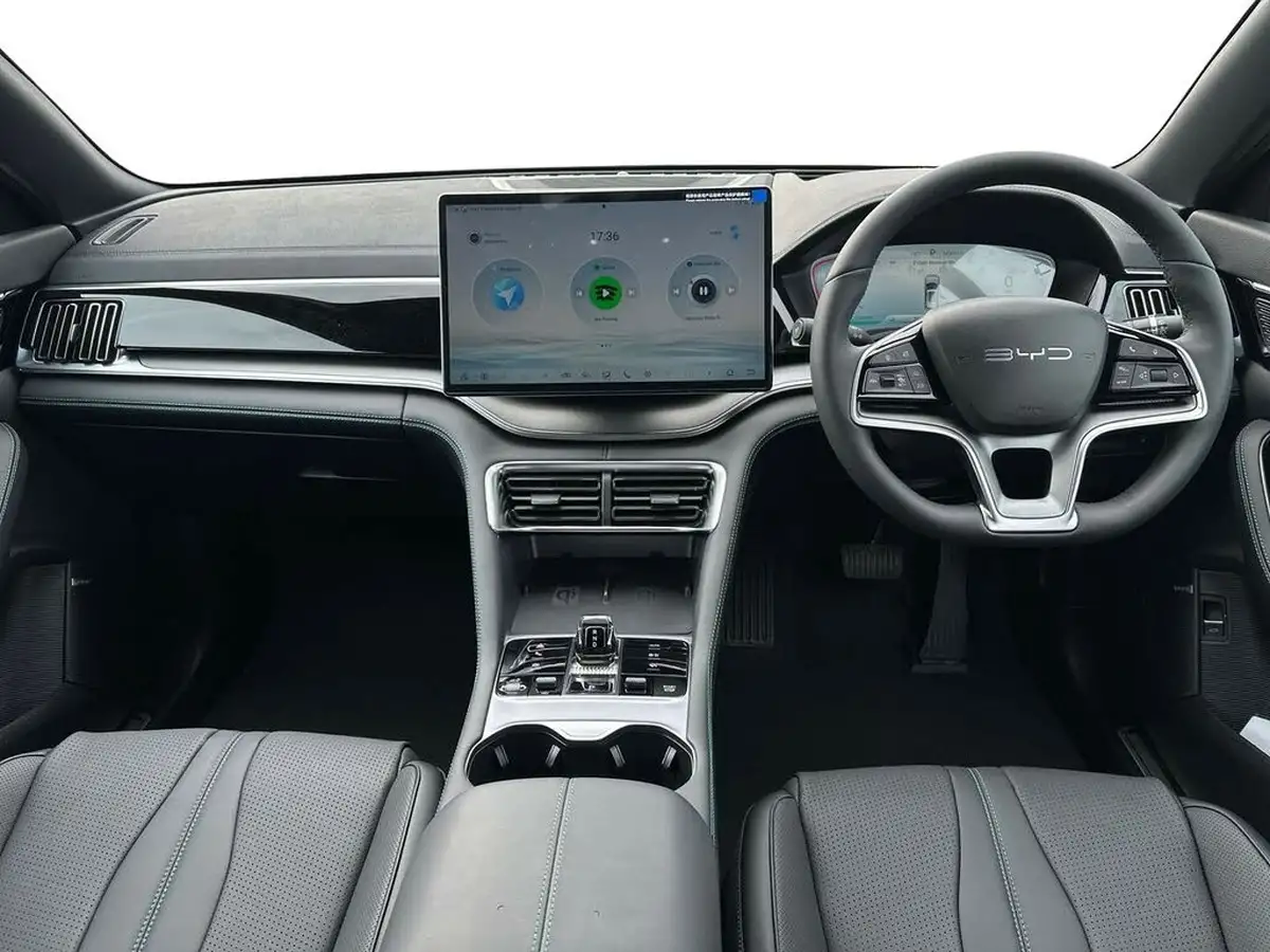 2025-byd-seal-15-comfort-big-5