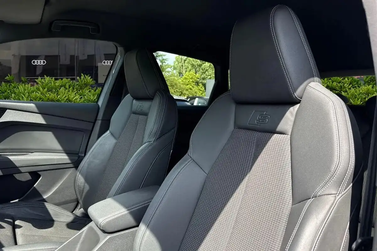 2023-audi-q4-e-tron-35e-s-line-station-wagon-big-14