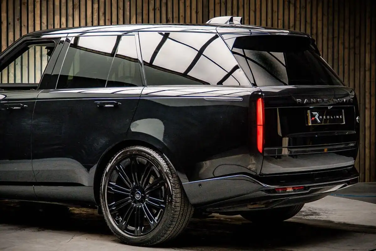 2022-land-rover-range-rover-30-d300-se-big-16