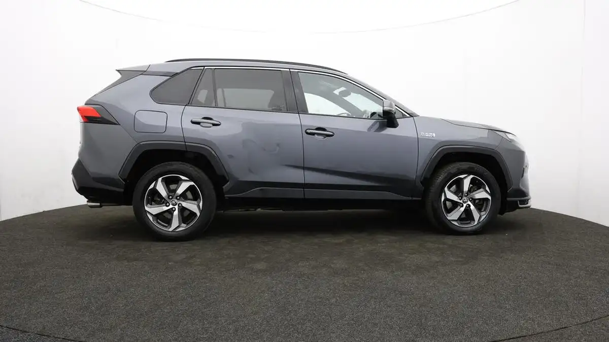 2022-toyota-rav4-25-vvt-i-design-302bhp-plug-in-big-41