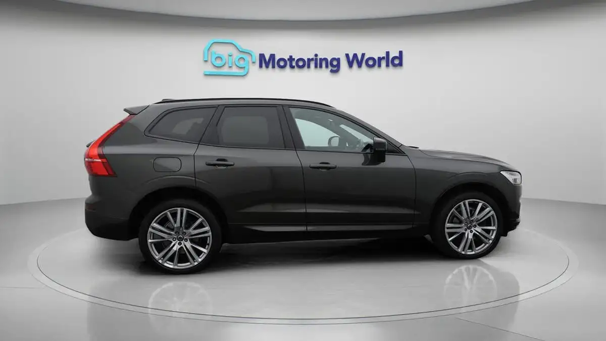 2020-volvo-xc60-20-t8-r-design-pro-big-8