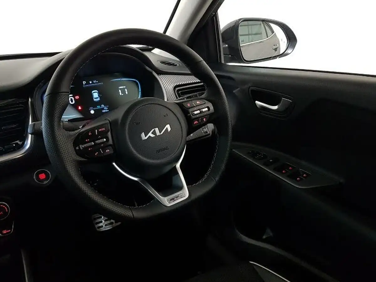 2025-kia-stonic-10-t-gdi-gt-line-s-dct-big-9
