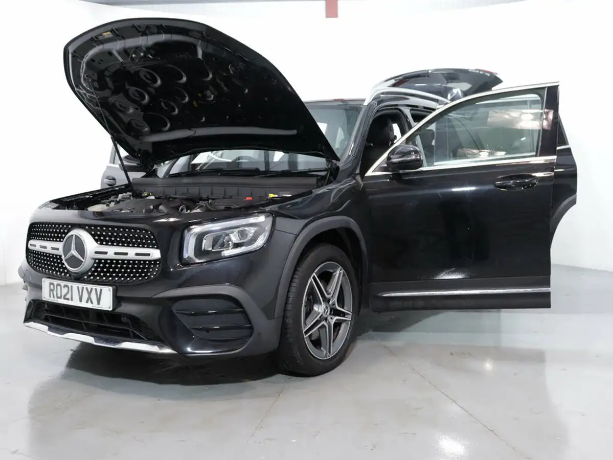 2021-mercedes-benz-glb-class-13-glb200-amg-line-7g-tronic-big-51