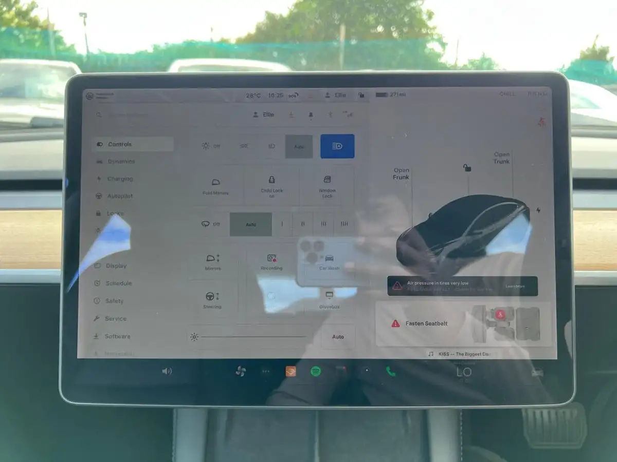 2021-tesla-model-3-e-long-range-4x4-big-21