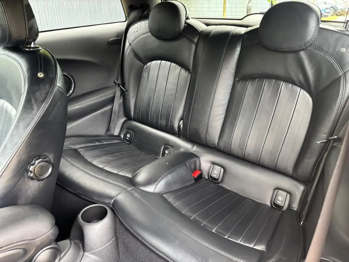 2017-mini-cooper-20-cooper-s-chili-ss-hatchback-3d-big-33