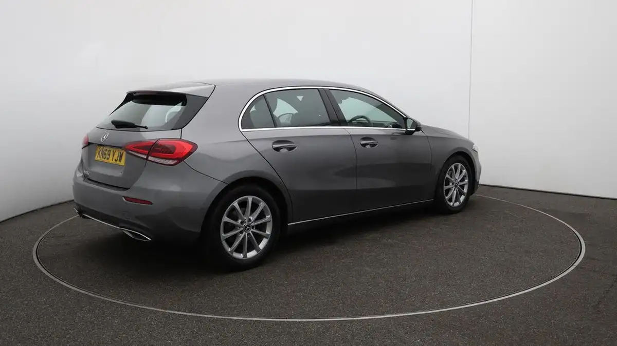 2019-mercedes-benz-a-class-15d-a180d-sport-hatchback-5d-7g-dct-big-44