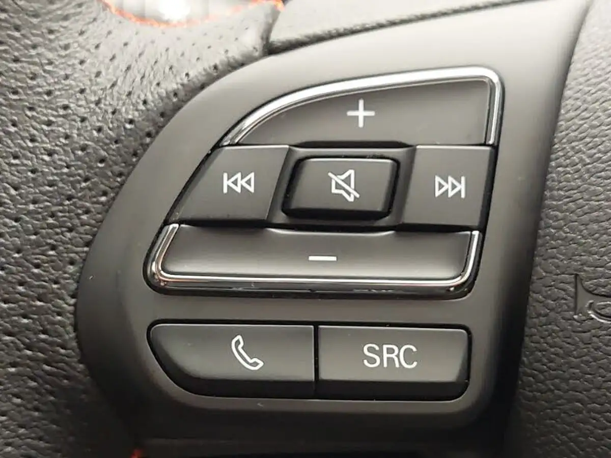 2023-mg-zs-suv-15-vti-tech-excite-big-17