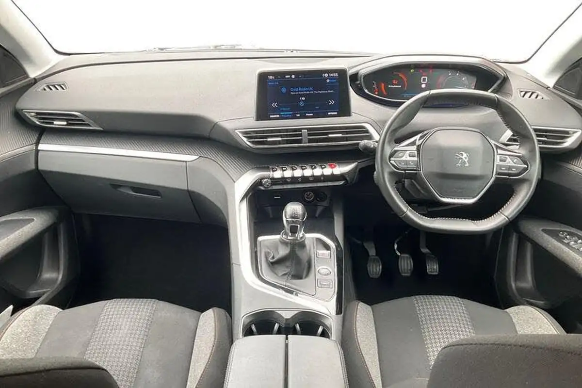 2022-peugeot-5008-suv-15-bluehdi-active-premium-big-9