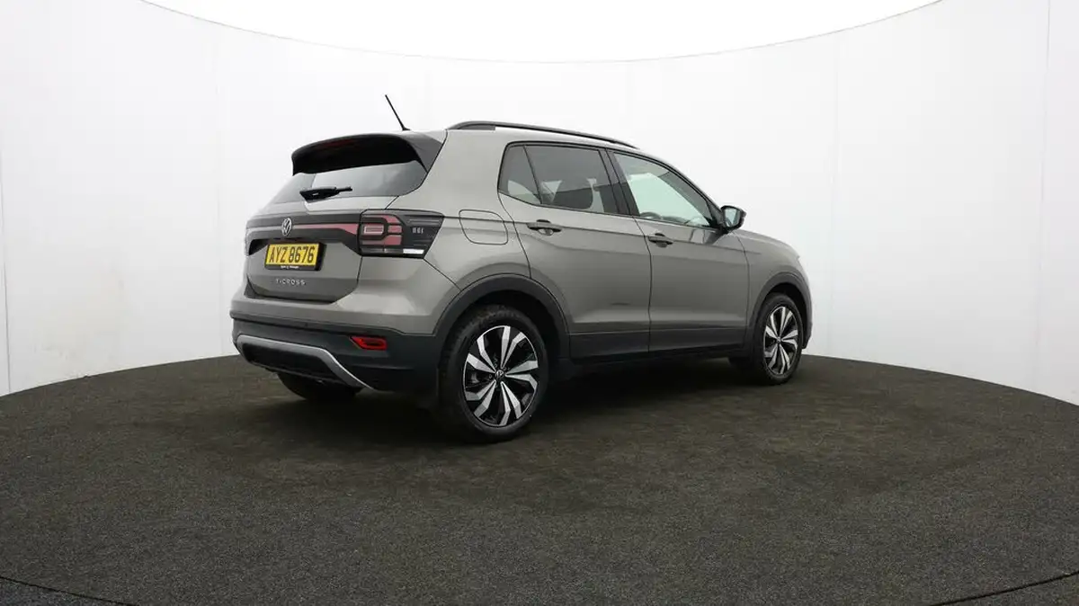 2021-volkswagen-t-cross-10-tsi-se-110ps-big-35