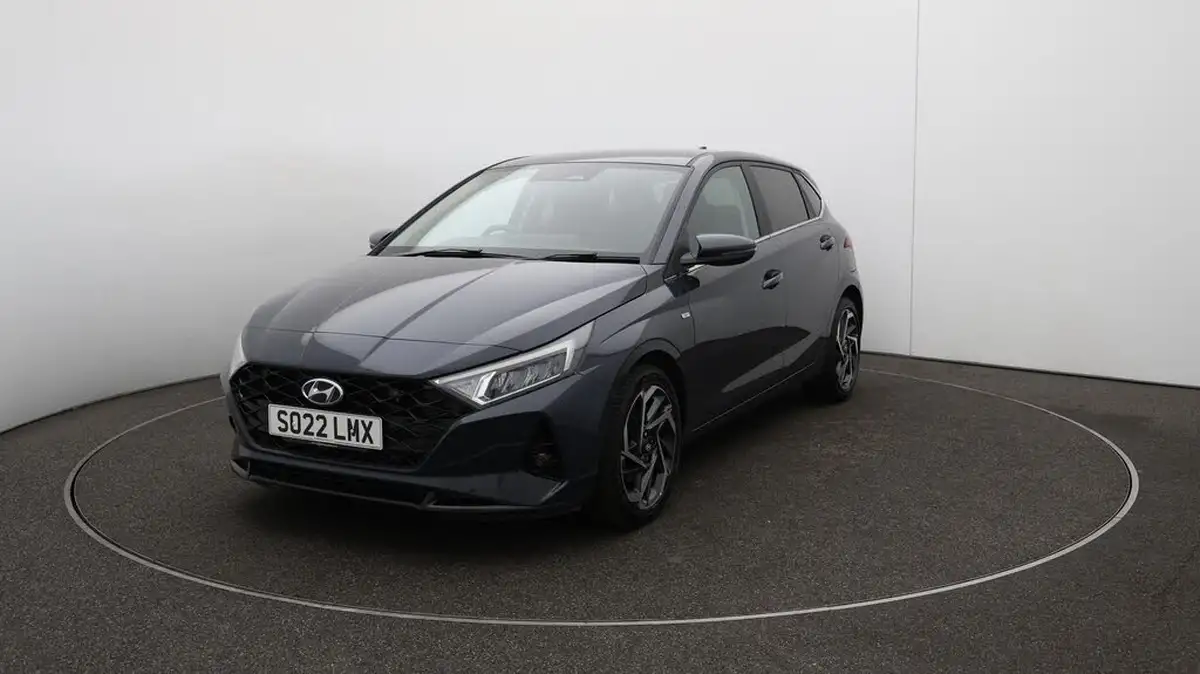 2022-hyundai-i20-10-t-gdi-premium-eclutch-imt-big-39