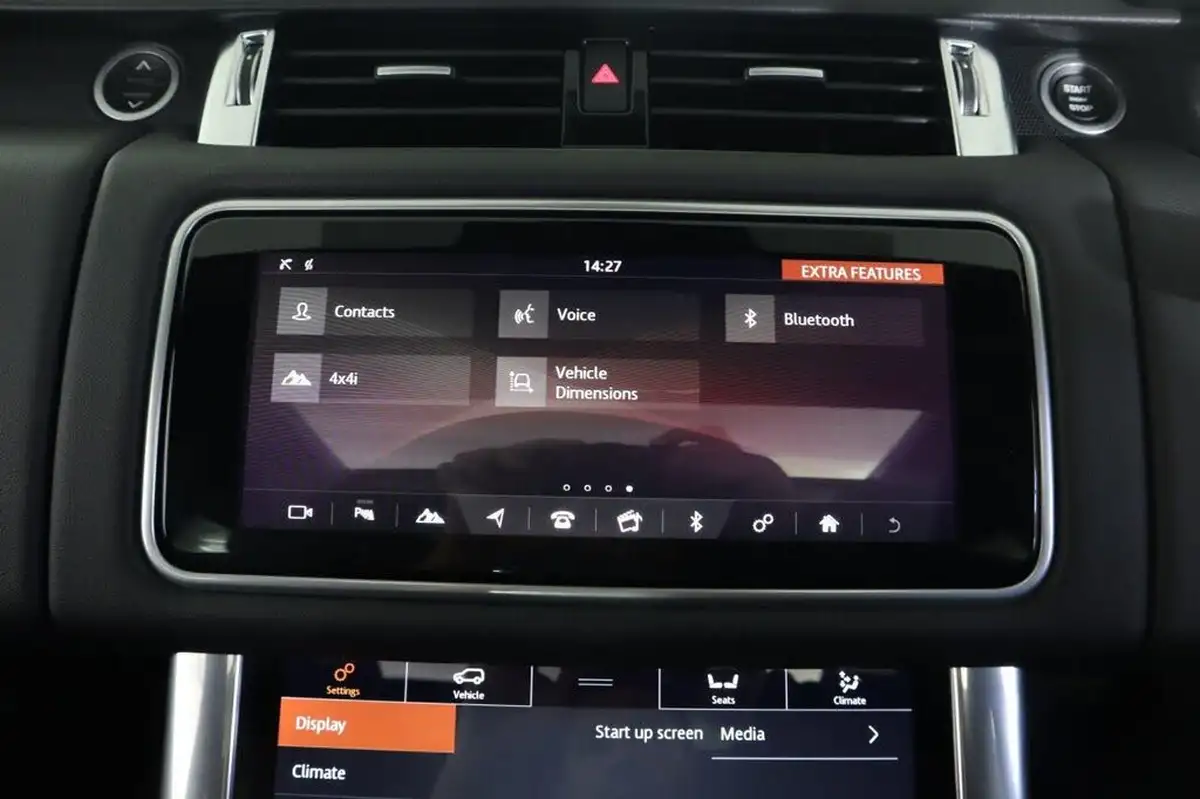 2020-land-rover-range-rover-sport-20-p400e-hse-silver-big-47