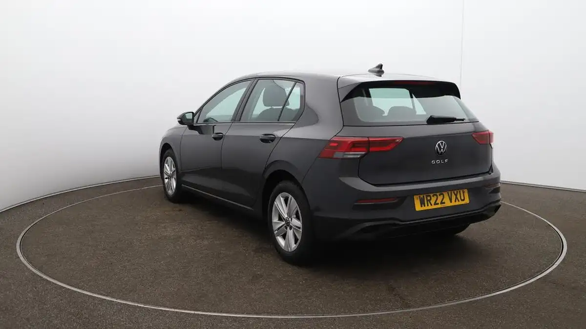 2022-volkswagen-golf-15-tsi-life-130ps-hatchback-big-60