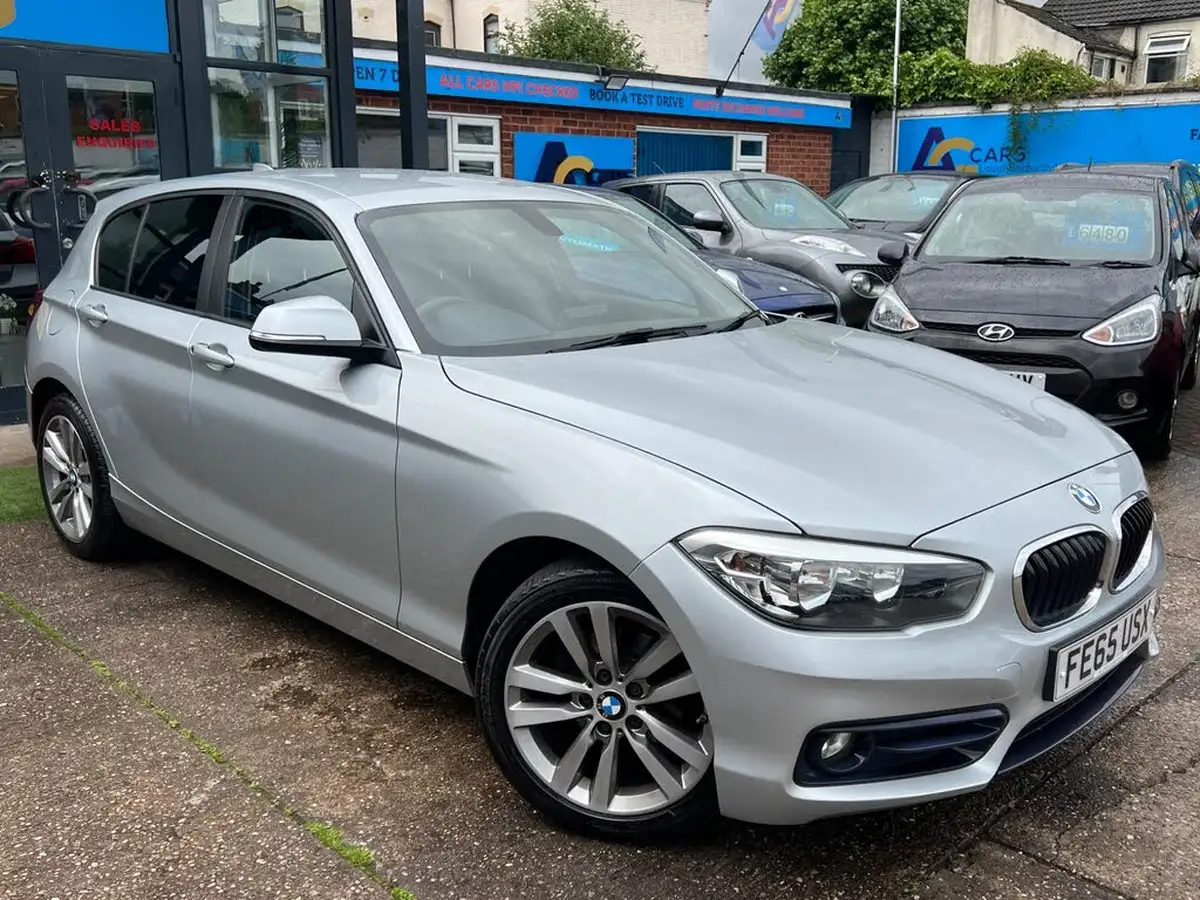 2016-bmw-1-series-15-118i-sport-5d-big-12