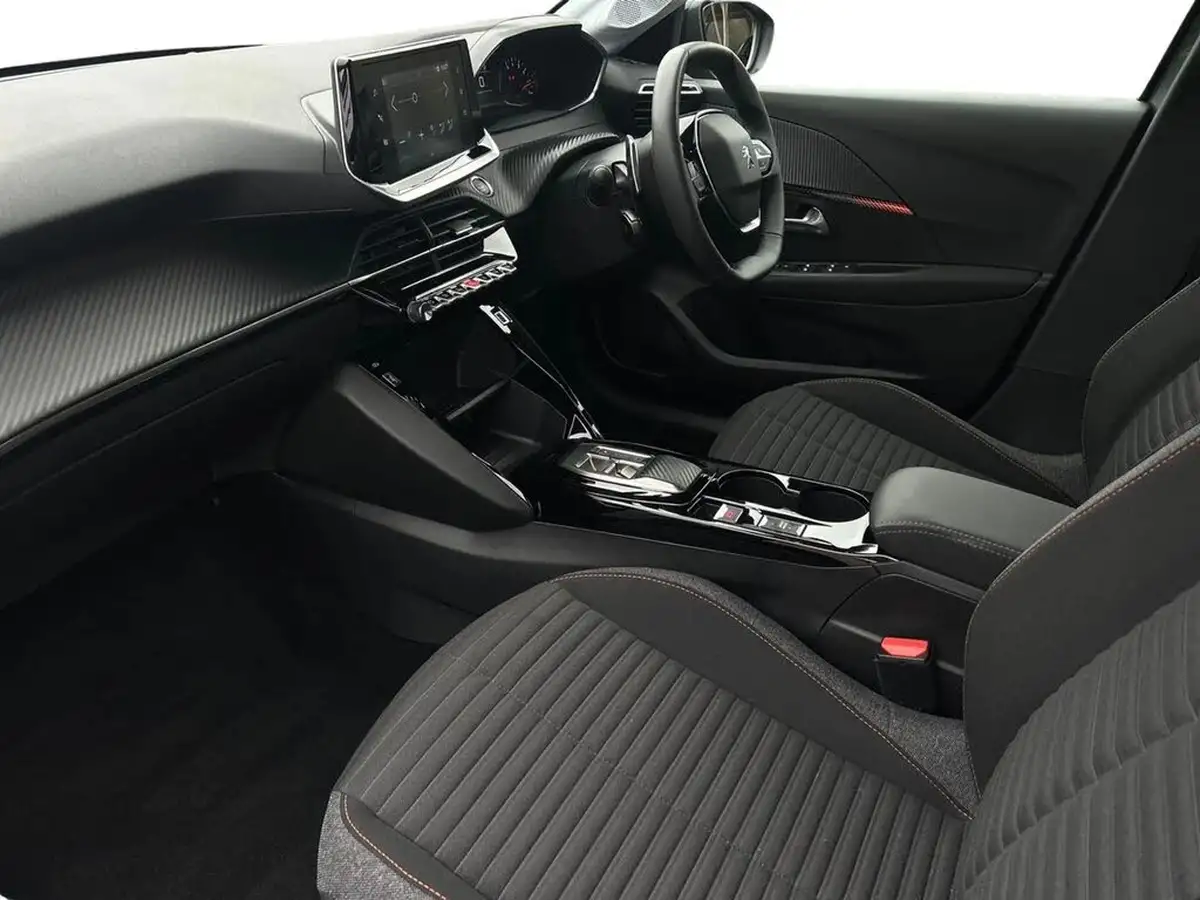 2022-peugeot-208-12-puretech-active-premium-100bhp-eat8-big-6