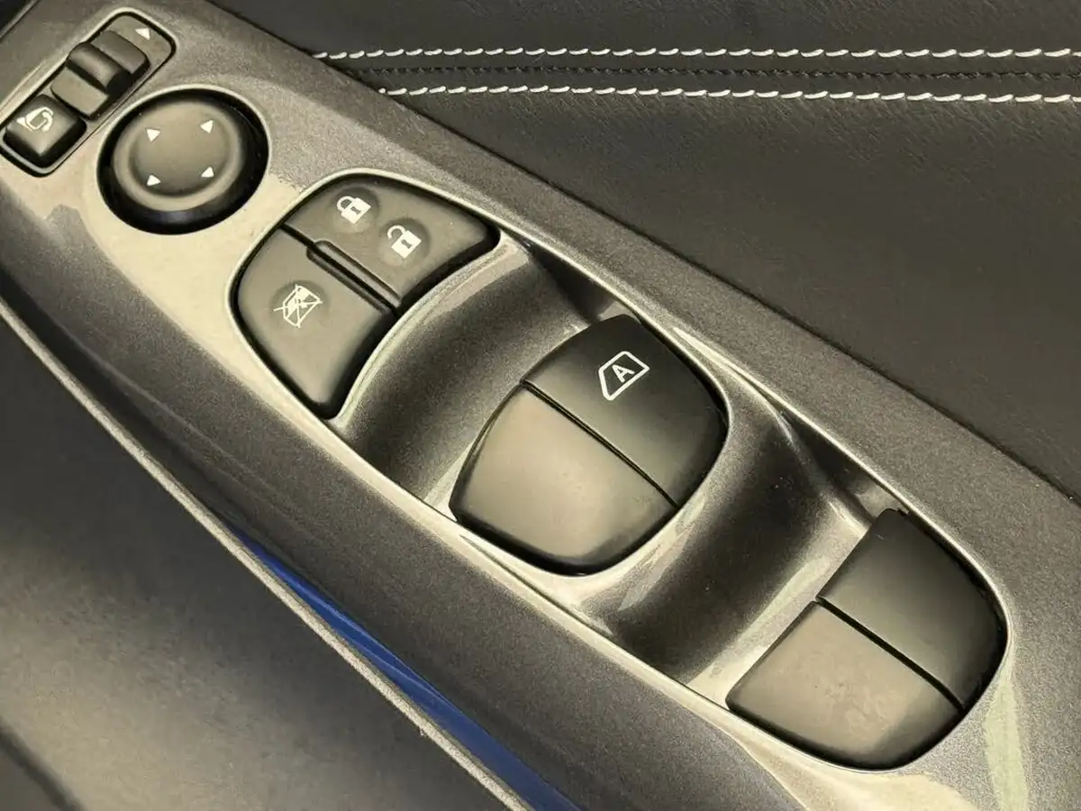 2024-nissan-juke-10-dig-t-n-connecta-big-17