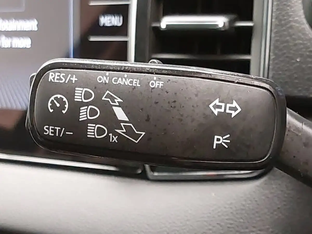 2024-skoda-karoq-10-tsi-se-l-edition-big-15