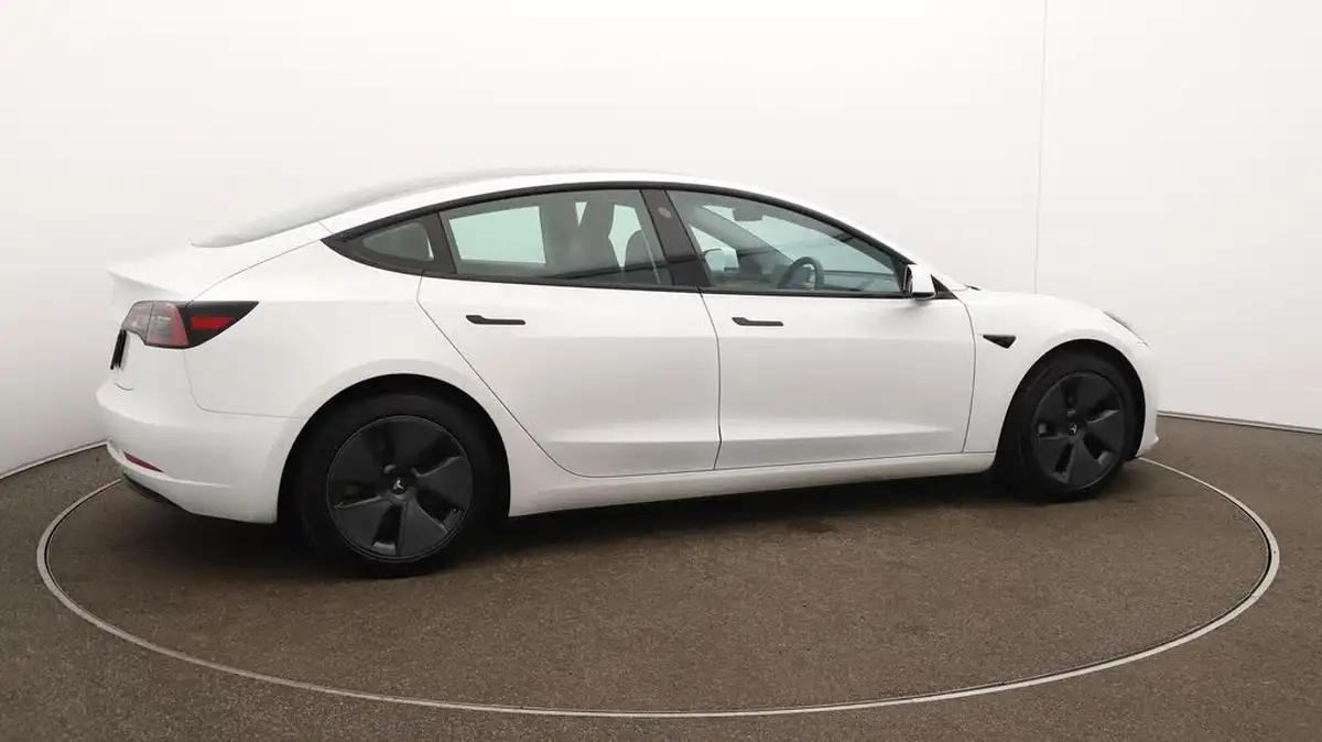 2021-tesla-model-3-e-standard-plus-big-50