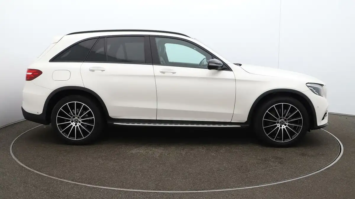 2019-mercedes-benz-glc-class-20-glc250-amg-line-premium-plusss-station-wagon-5d-big-51