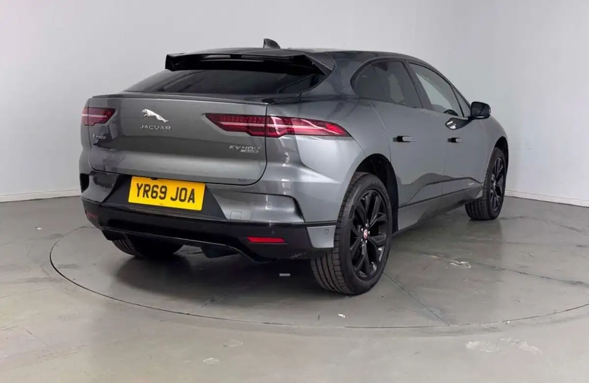 2019-jaguar-i-pace-ev400-se-big-3